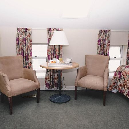 The Queen'S Inn Kingston Ngoại thất bức ảnh