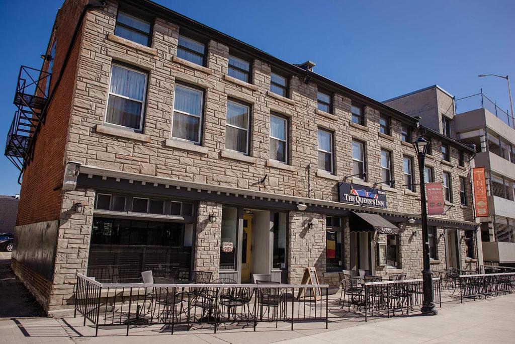 The Queen'S Inn Kingston Ngoại thất bức ảnh