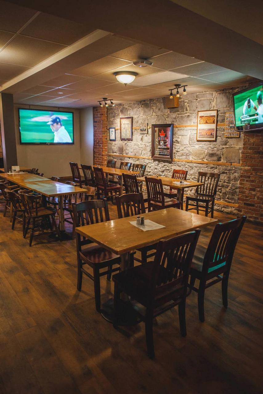 The Queen'S Inn Kingston Ngoại thất bức ảnh